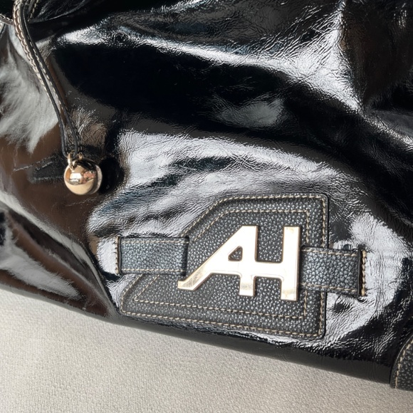 Anya Hindmarch giant tote/shoulder bag/shopper, patent leather, EUC. - Picture 3 of 16
